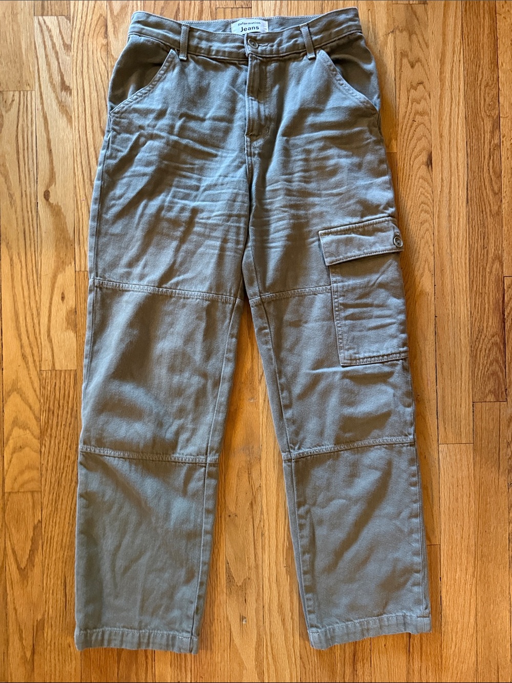 Reformation sz 26 Bailey High Rise Utility Pant in Army Green good condition
